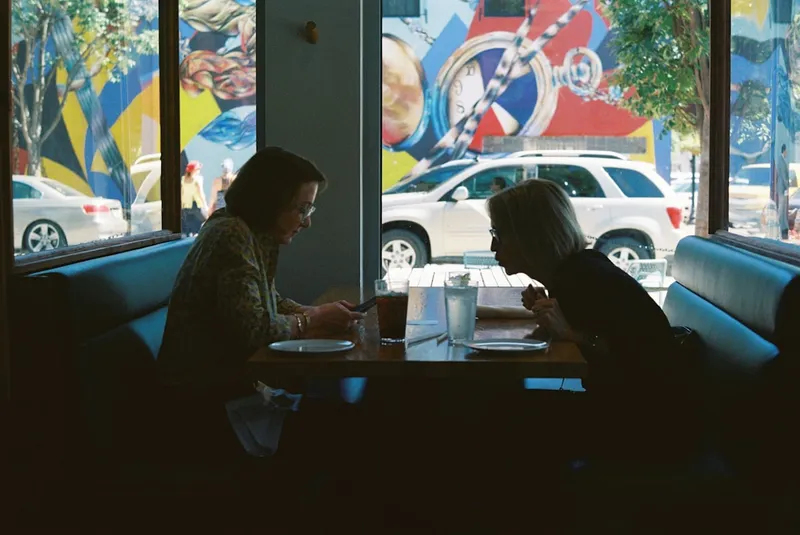 Apps for splitting expenses and bills with friends