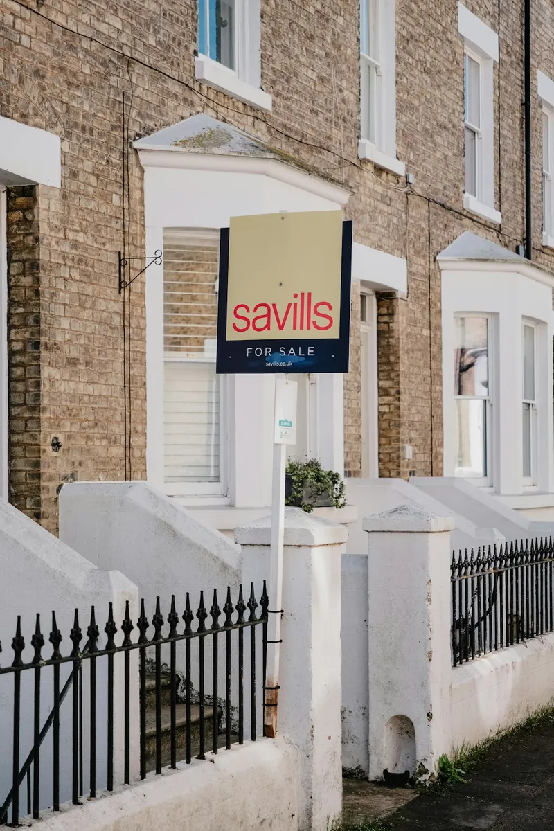 Rent versus sell property decision calculation